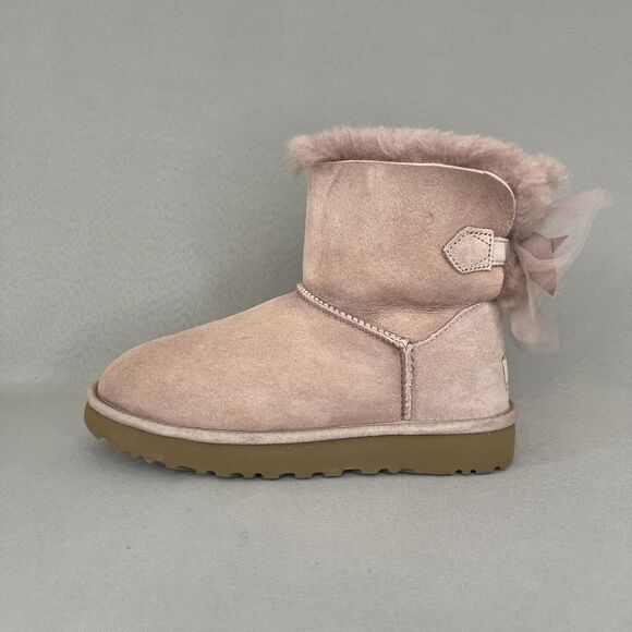 Womens Uggs Boots Bailey Bow Tulle Mini Dusk Pink Purple Sz 6 Fits 7 Suede Rare - Picture 10 of 16